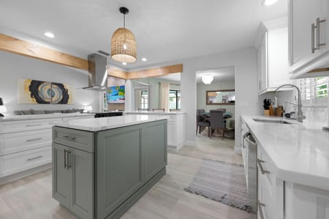 fully stocked kitchen