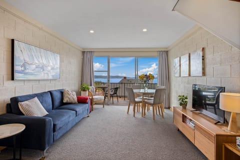 018 Open2view ID803486 3 2A Elboden Street