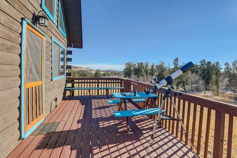 Your private observatory and also a perfect place to appreciate the morning sun while sipping your coffee.