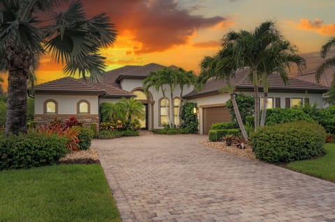 1 Front of House Exterior w-sunset