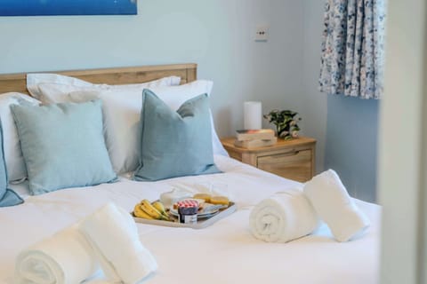 super king bed