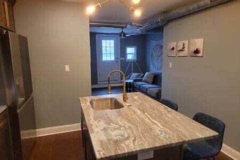 9095d3aa 7be0 4d18 a92b b087ff711d35