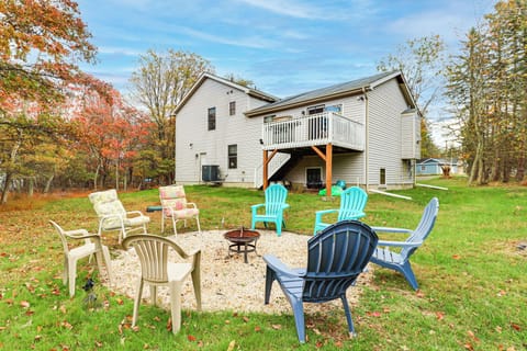 Albrightsville Vacation Rental | 4BR | 2.5BA | 2,222 Sq Ft | Stairs Required