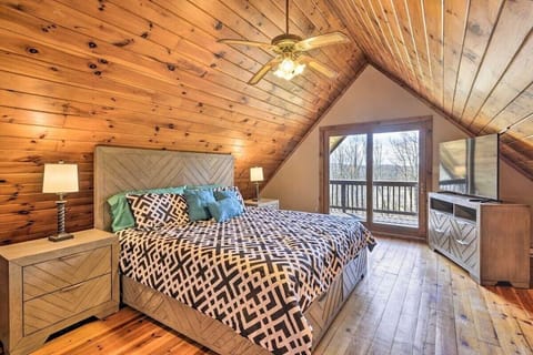 Wake up feeling refreshed when you sleep in this king-sized bed!