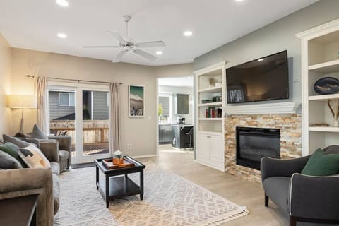 Soft light and comfortable seating will greet you as you open the front doors, inviting you to enjoy a cozy afternoon reading, playing games, or simply relaxing with family.