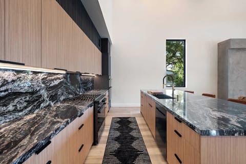 Mesmerizing marble counter tops