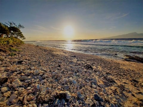 The view of Temae beach