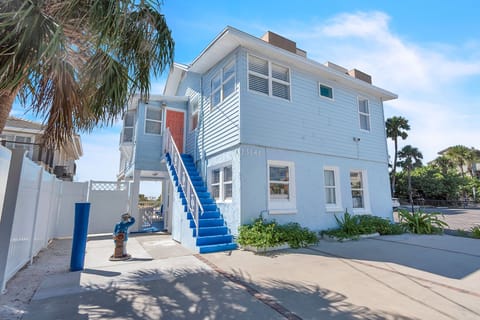 John's Pass-Time Beach Cottages