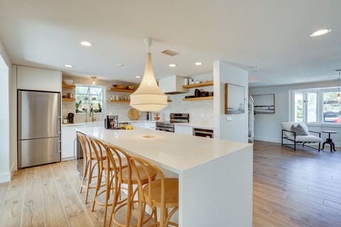 Kitchen | Nespresso Machine | Dishwasher | Beverage Fridge | 1st Floor