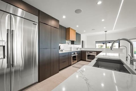 33-JAXREP_739_Spinnakers_Reach_Dr_Ponte_Vedra_Beach_FL-52