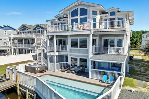 Back Aerial of Bella Vista II