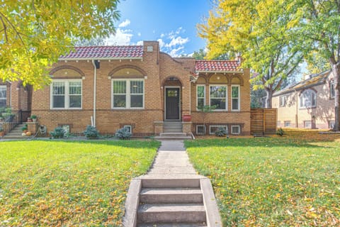 Denver Vacation Rental | 3BR | 2BA | 2,792 Sq Ft | Stairs Required