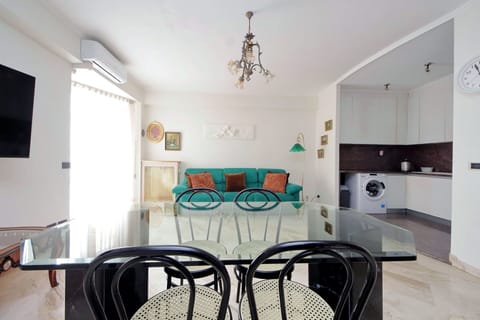 Kitchen, Living Room