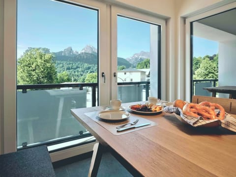 Rottenhöfer Retreat Penthouse - luxury with mountain views, sauna & large terrace Apartment in Berchtesgaden