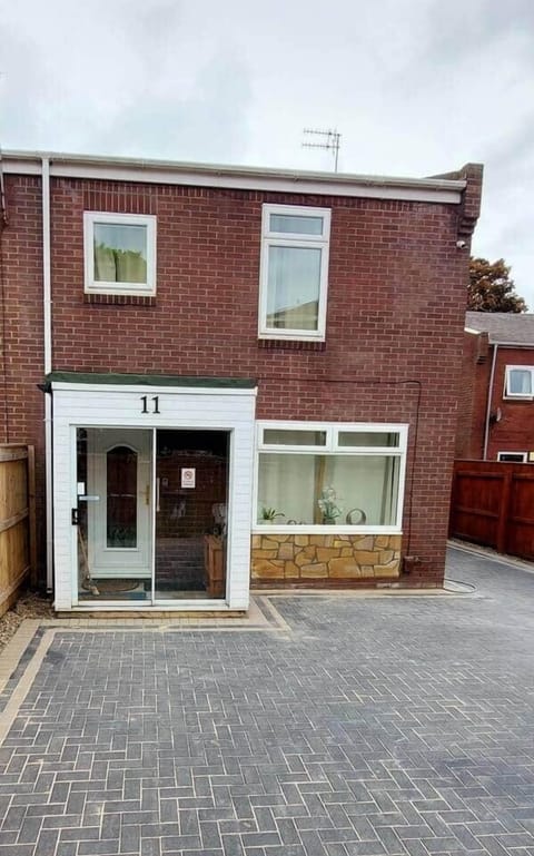 Check-In Porch at Milton House