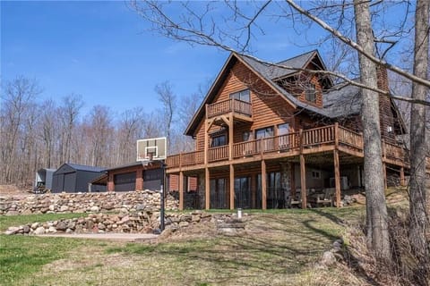 Open space and recreation areas near the home