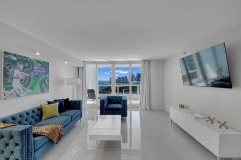 Living room, balcony access, Roku streaming tv