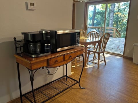 Coffee Bar/Microwave