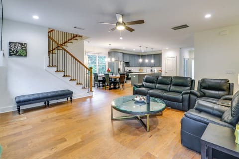 Decatur Vacation Rental | 4BR | 3.5BA | 5,000 Sq Ft | Stairs Required