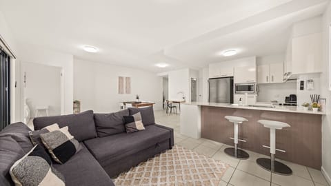 Living Area/Dining Area/Kitchen
