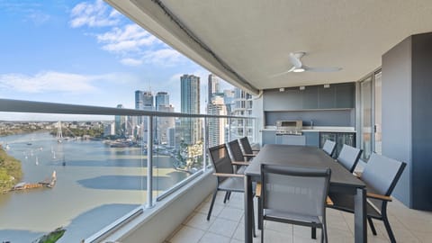 Private Balcony/BBQ
