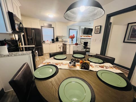 Kitchen/dining room 2nd floor