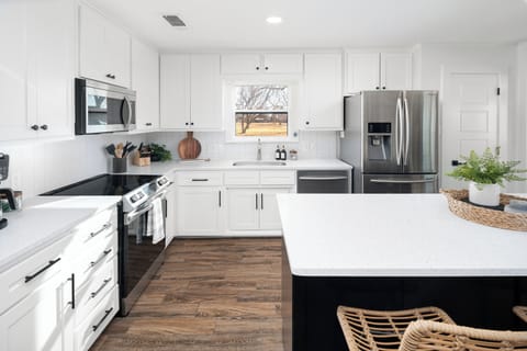 Kitchen | Cooking Basics | Drip/Keurig Coffee Maker | Dishwasher