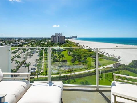 WOW Seascape Views