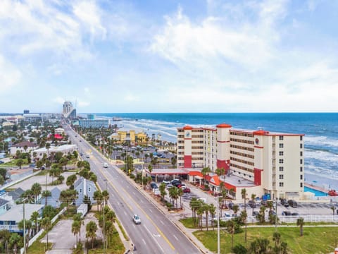 Welcome to Harbour Beach Resort 103