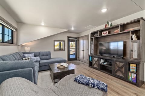 Upstairs Living Area