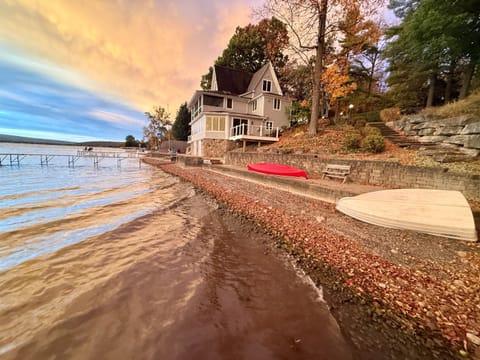 180 ft of Flat Private Shoreline – Easy water access for swimming and boating.