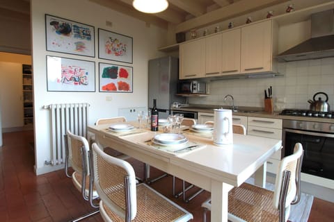 Autumn, Kitchen, Spring, Summer