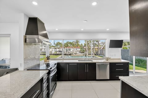 Create culinary delights in a fully equipped kitchen