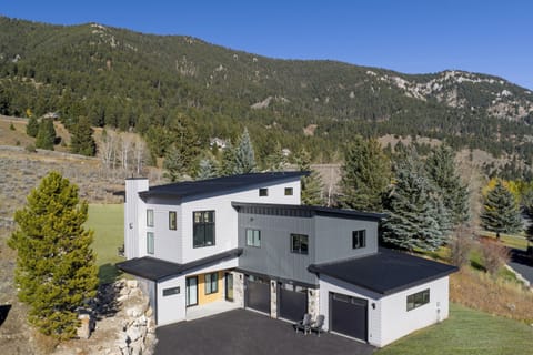 Brand new home on a quiet neighborhood street with great views