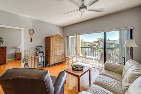 Naples Vacation Rental | 2BR | 2BA | 965 Sq Ft | Stairs to Enter