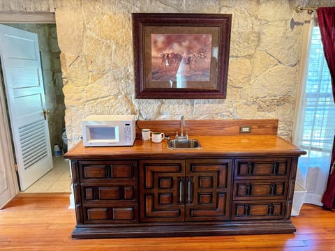 Sink. Microwave, Coffee Bar