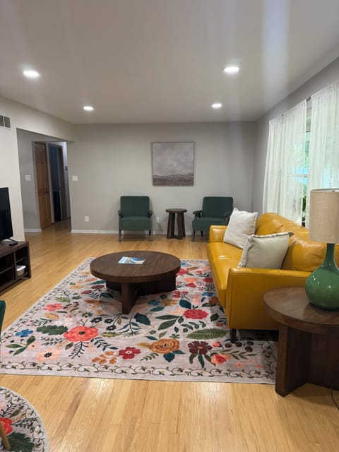 Main floor living room