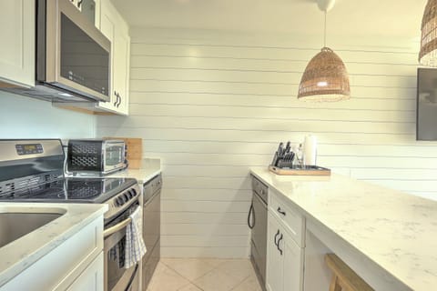 Fully stocked kitchen