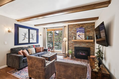 Living Room - Trails End 216 - Breckenridge Vacation Rental