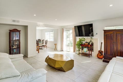 Redondo Beach Vacation Rental | 3BR | 3BA | 2,400 Sq Ft | 3 Steps to Enter