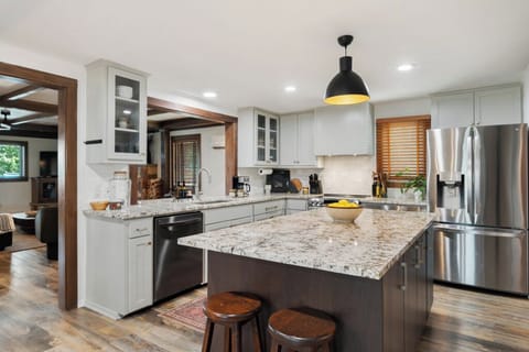 fully updated kitchen w/ premium appliances & fitted for all your cooking needs