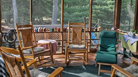Screened Porch