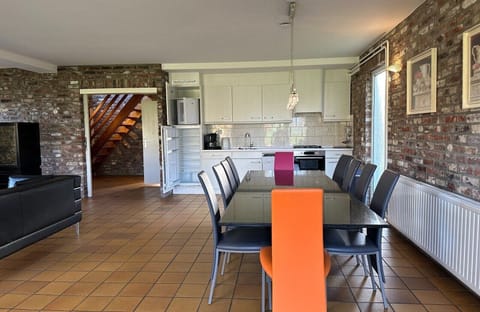 Bungalowpark Landsrade - Vrijstaande bungalow 10 - dining room