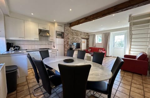 Bungalowpark Landsrade - Geschakelde Bungalow 9 - dining room