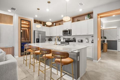 16198 Coastal Cove Lane (5).jpg