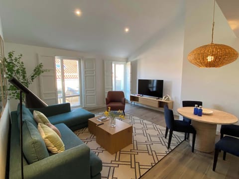 Living/dining area view.