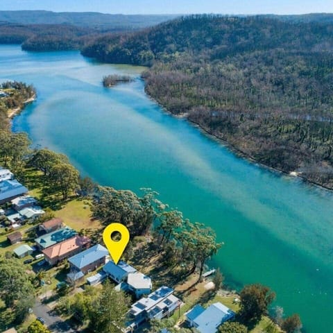 Deep water frontage