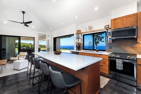 Large kitchen island, great ocean views