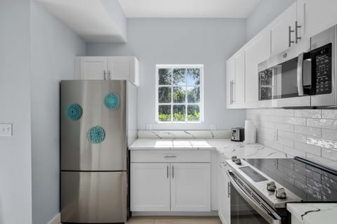 Designed with family comfort in mind — easy to use, easy to clean, and easy to love.