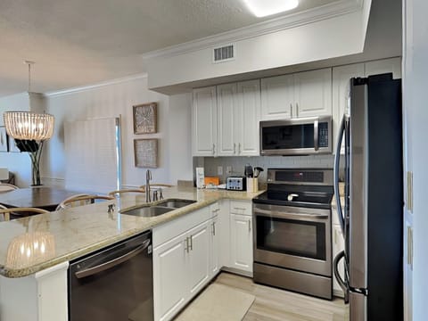 Kitchen - Modern Appliances